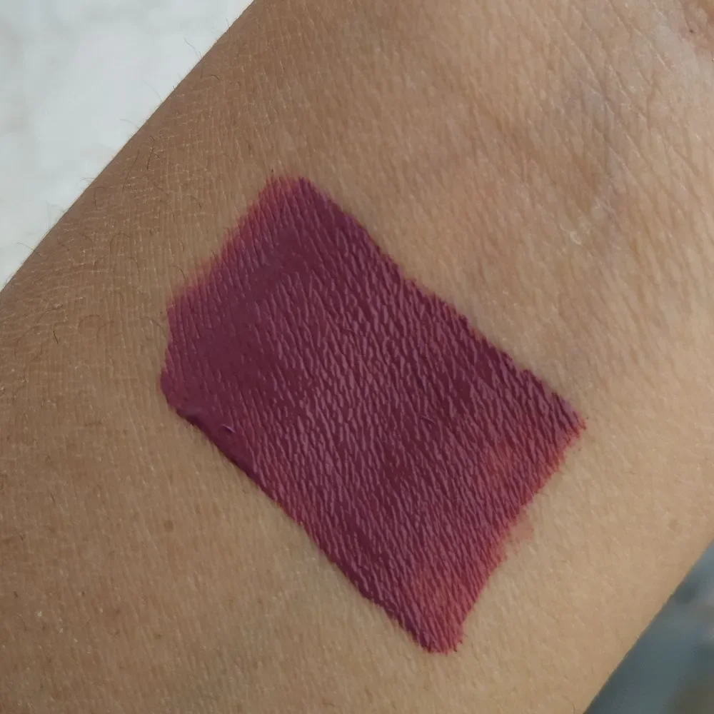 Huda Beauty Original Demi Matte Liquid Lipstick Catwalk Killa